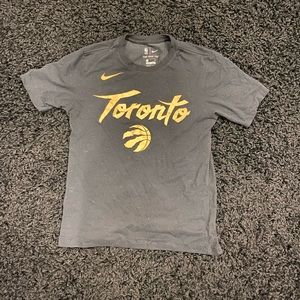 Nike Toronto Raptors Gold (small)